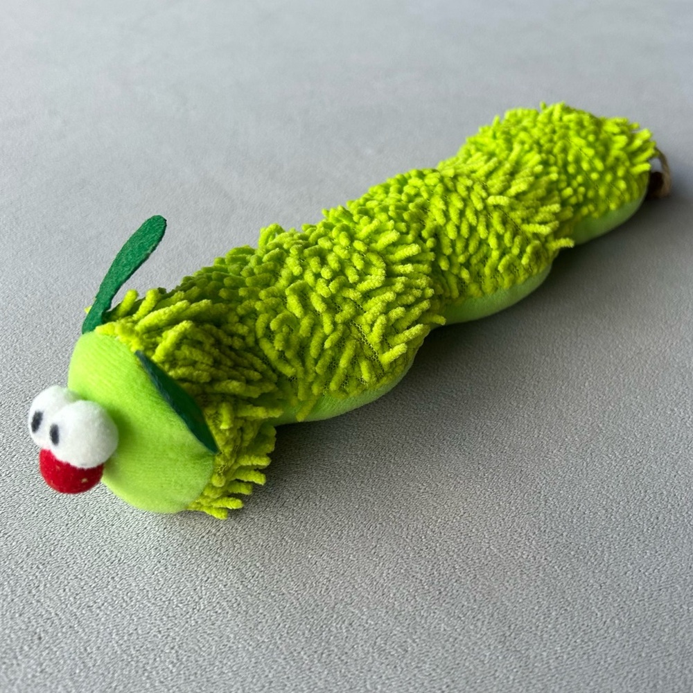 Cat Toy ~ Plush Cat Nip ~ Caterpillar ~ Brand New!